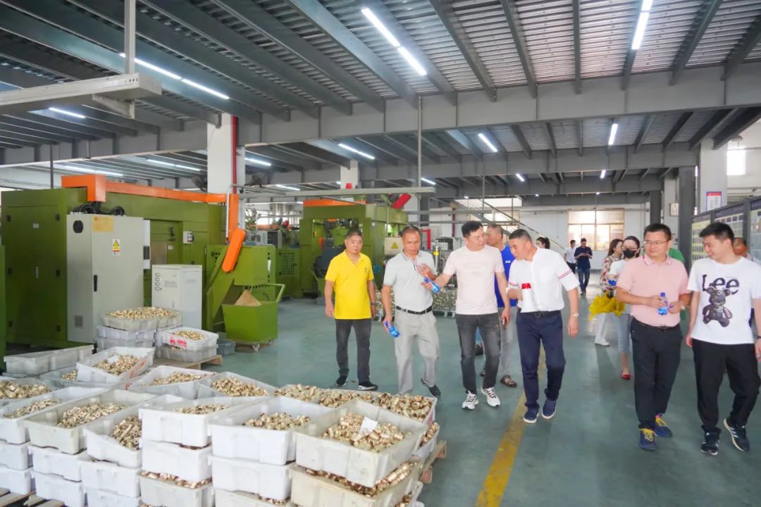南安市消防器材協(xié)會(huì)走訪(fǎng)玉環(huán)企業(yè)